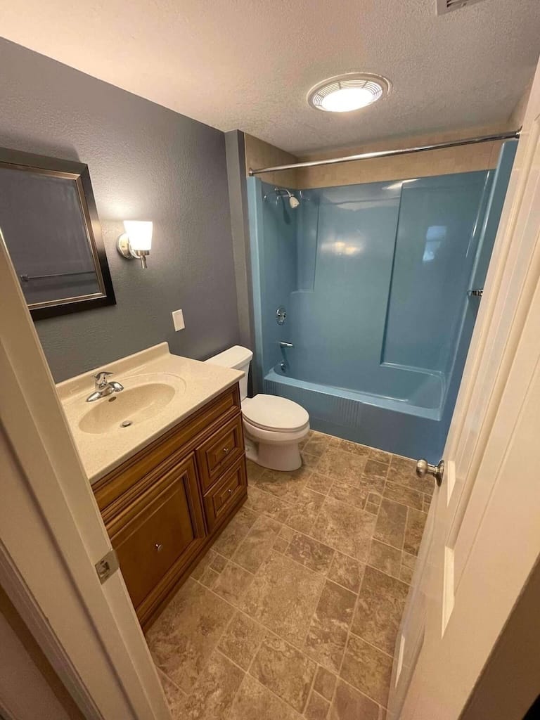 inviting master bathroom in your apt in iowa city